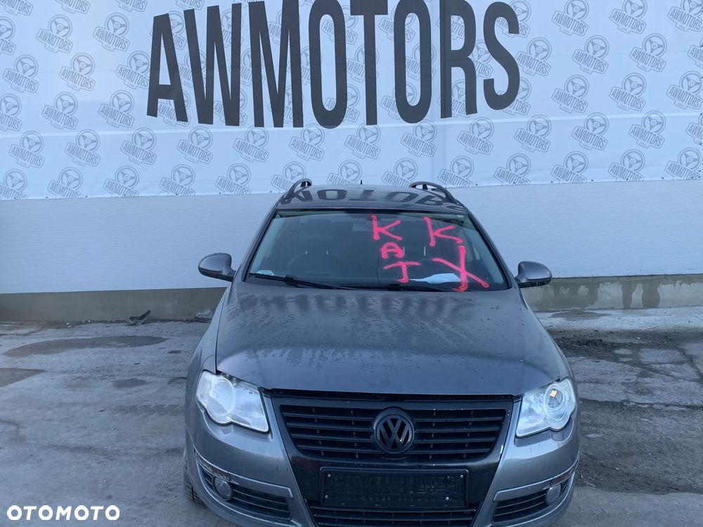 VOLKSWAGEN PASSAT 2006 *SAMOCHÓD NA CZĘŚCI* 3386 MASKA, LAMPA, DRZWI, LUSTERKO, ZDERZAK, GRILL, BŁOTNIK, KLAPA, BELKA, DESKA, FOTELE, KANAPA, ĆWIARTKA KIEROWNICA, TARCZE, ZACISKI, ZAWIESZENIE, KOMPLETNY PRZÓD, KOMPLETNY TYŁ, LICZNIK, ZEGARY, PRAWE LEWE PRZÓD TYŁ - 4