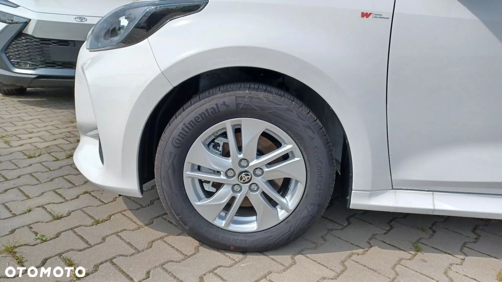 Toyota Yaris - 3