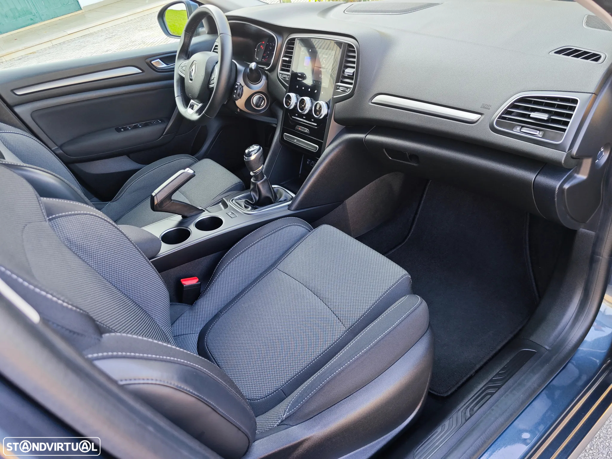 Renault Mégane Sport Tourer 1.5 Blue dCi Equilibre - 9