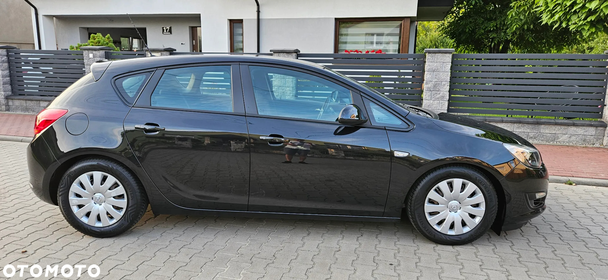 Opel Astra 1.6 Active - 12