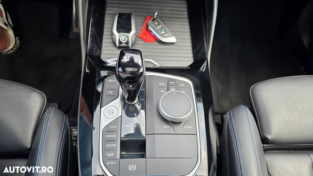 BMW X4 - 33