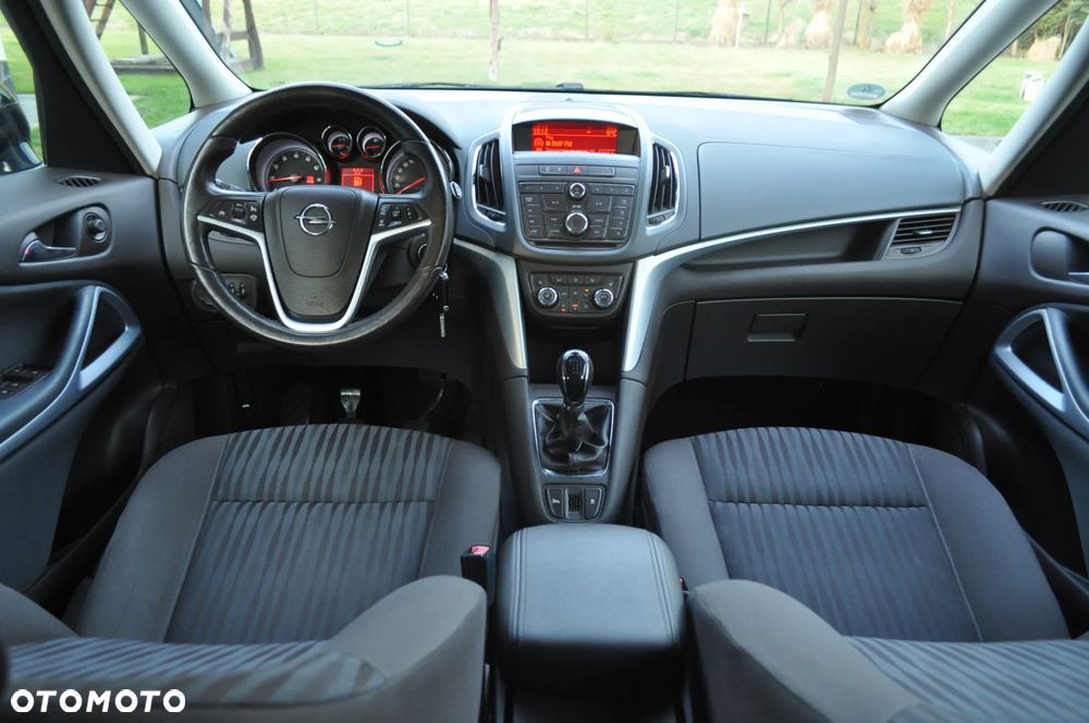 Opel Zafira Tourer 1.4 Turbo Edition - 27