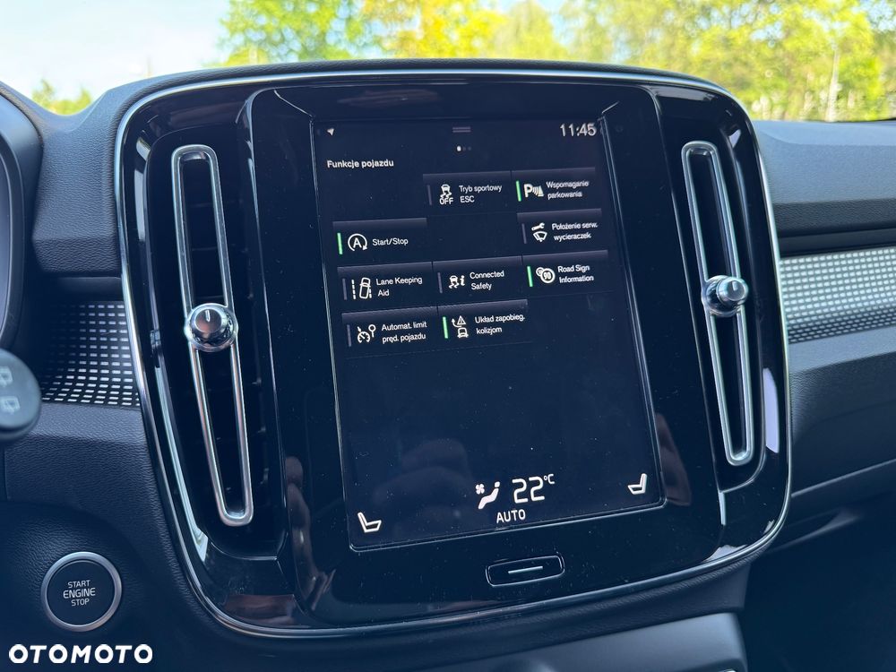Volvo XC 40 D3 SCR R-Design - 32