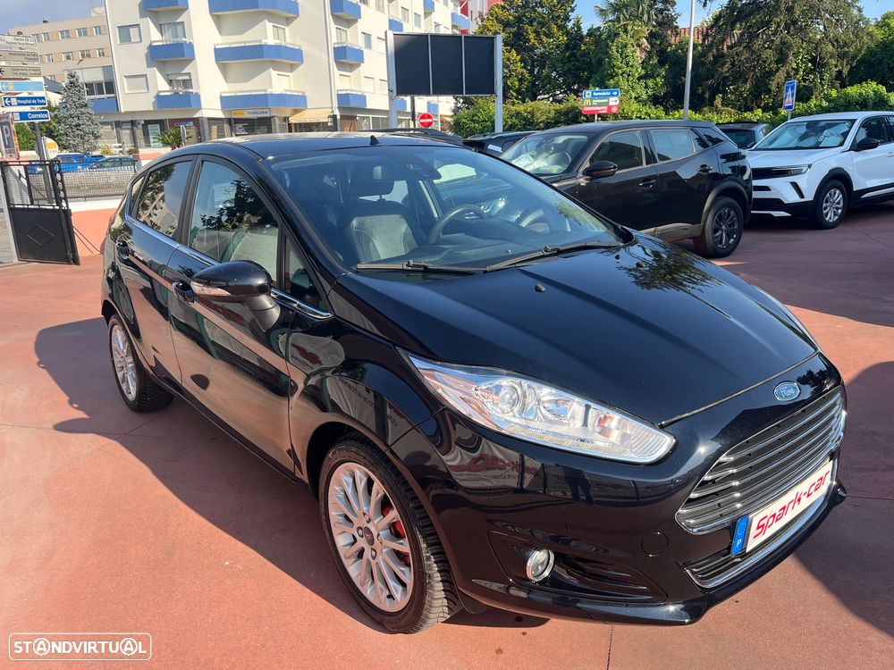 Ford Fiesta 1.0 EcoBoost S&S TITANIUM - 3