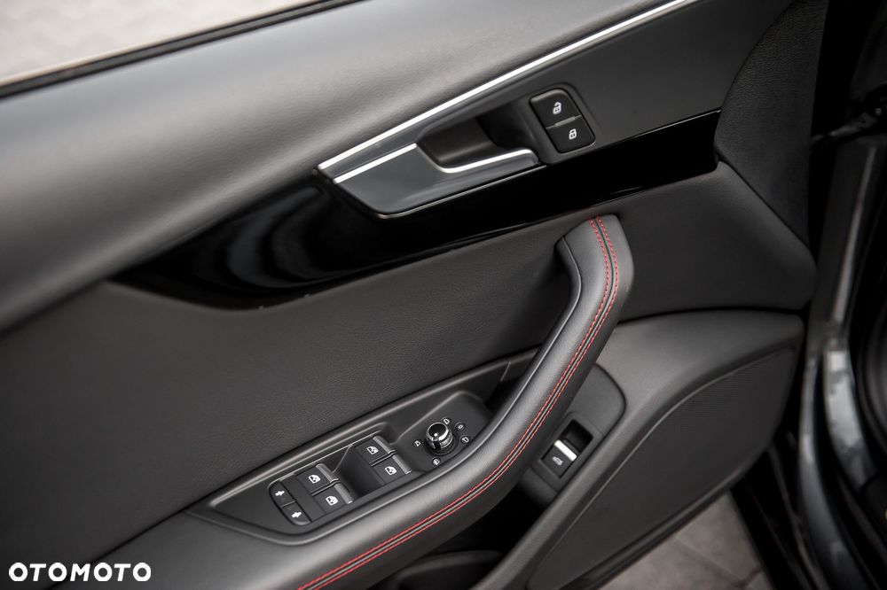 Audi A4 Avant 3.0 TDI quattro S tronic sport - 24