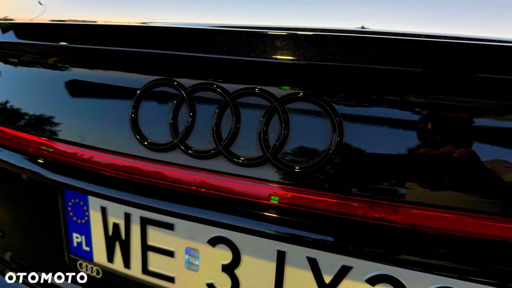 Audi A8 - 9