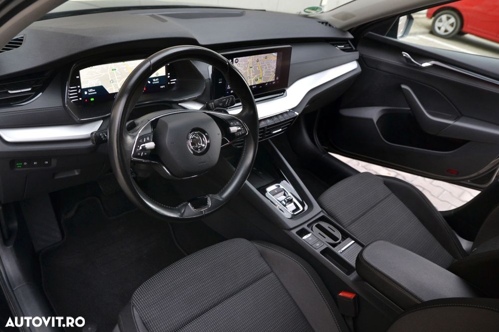 Skoda Octavia 2.0 TDI DSG First Edition - 7