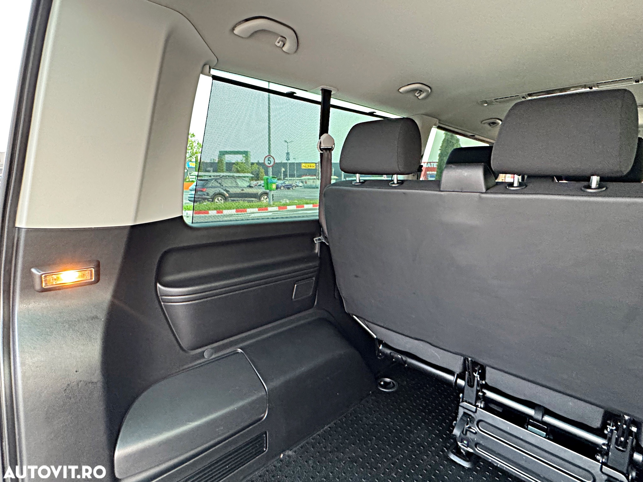 Volkswagen Caravelle T6 2.0 TDI KR Comfortline DSG - 21
