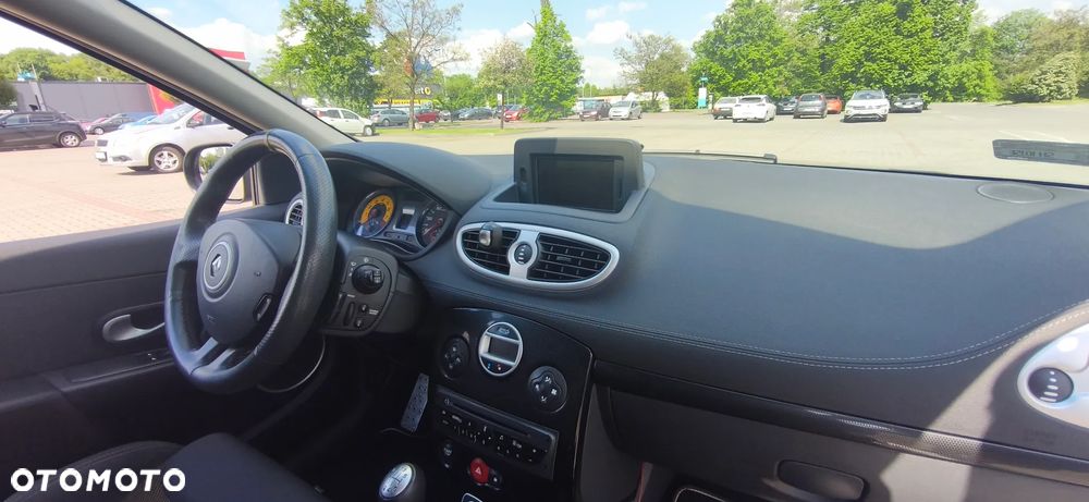 Renault Clio 2.0 16V Sport Euro5 - 20