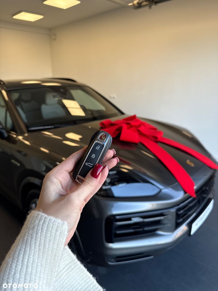 Porsche Cayenne - 30
