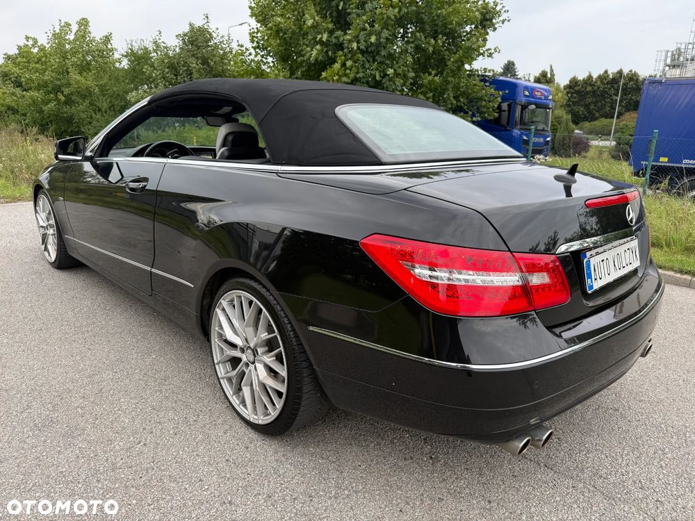 Mercedes-Benz Klasa E - 24