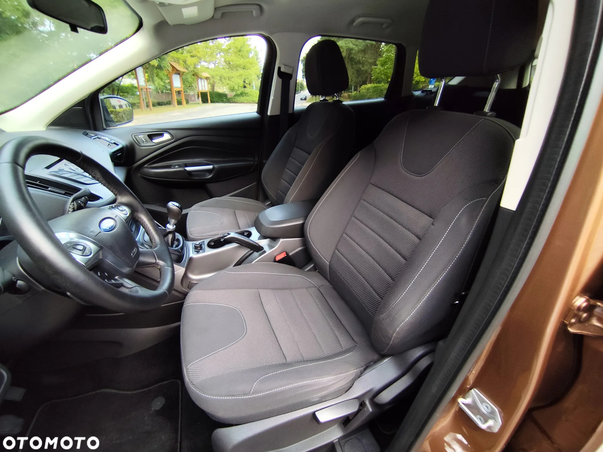 Ford Kuga 2.0 TDCi 4x4 Trend - 14