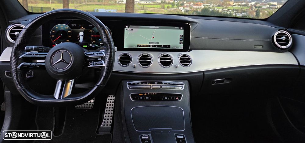 Mercedes-Benz E 300 de 9G-TRONIC AMG Line - 22
