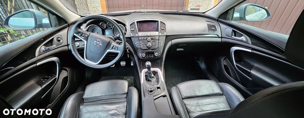 Opel Insignia 2.0 Turbo Sports Tourer 4x4 - 5