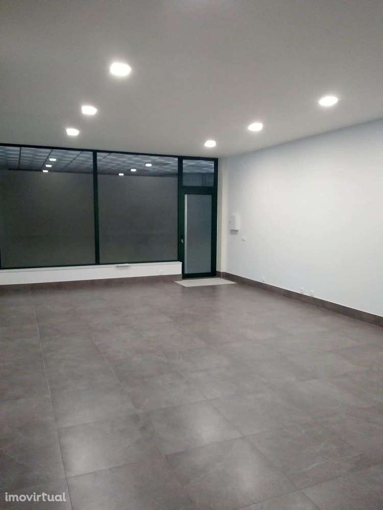 Loja em Braga - Grande imagem: 3/4