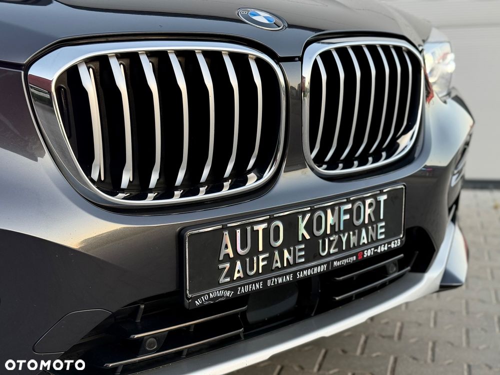 BMW X4 xDrive20d xLine - 12