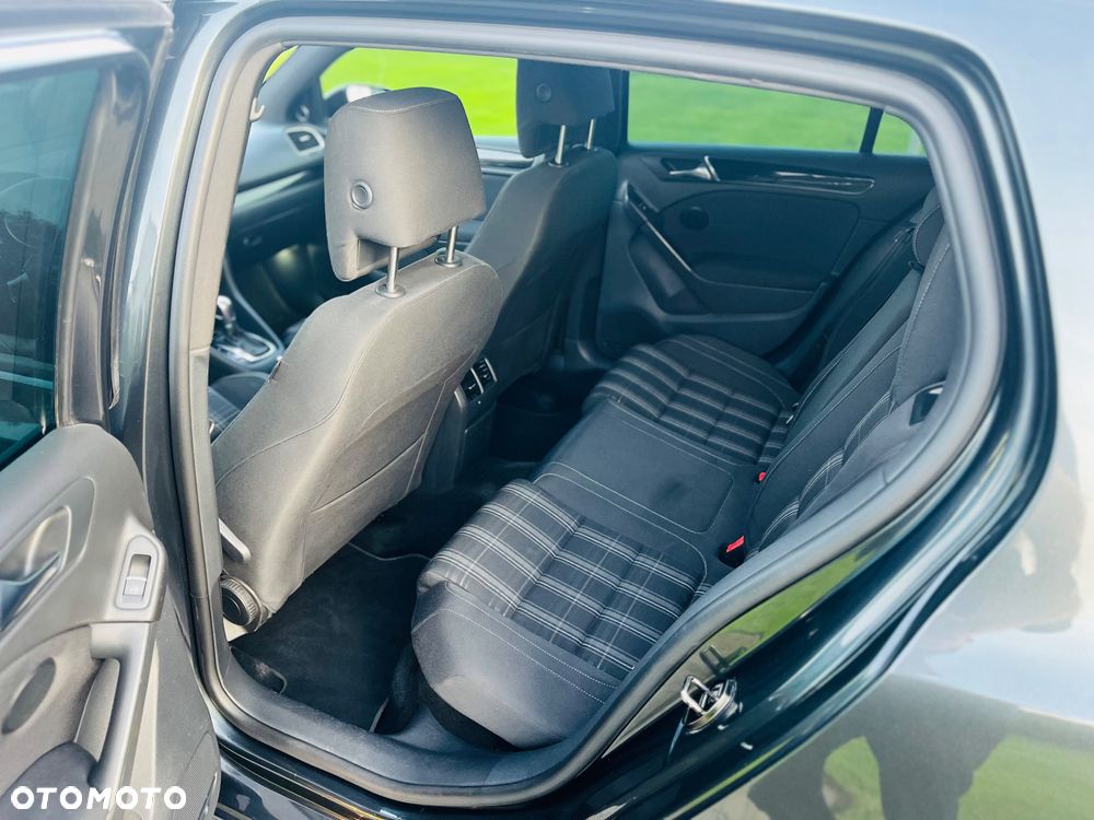 Volkswagen Golf 2.0 TDI GTD DSG - 13