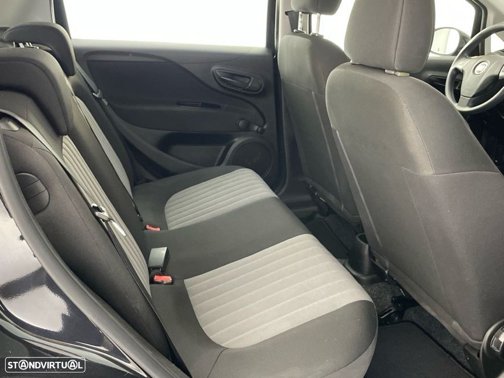 Fiat Punto 1.2 Easy S&S - 23