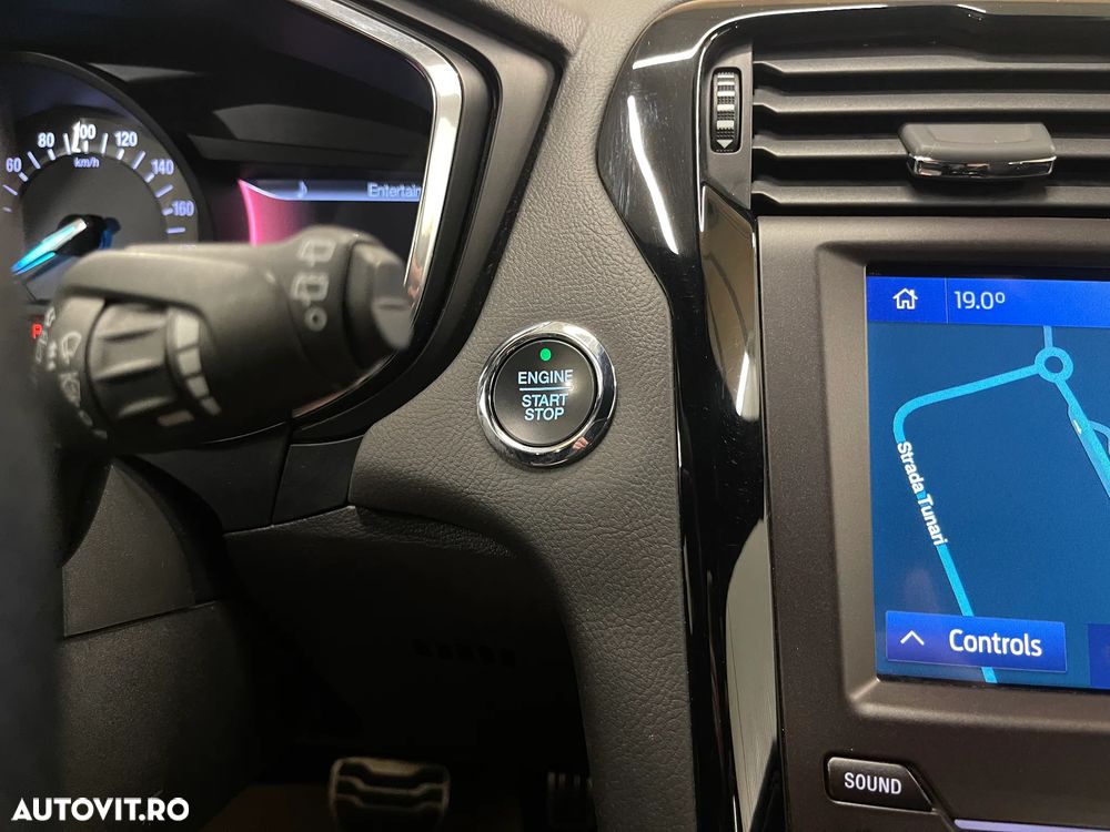 Ford Mondeo 2.0 HEV ST Line High - 27