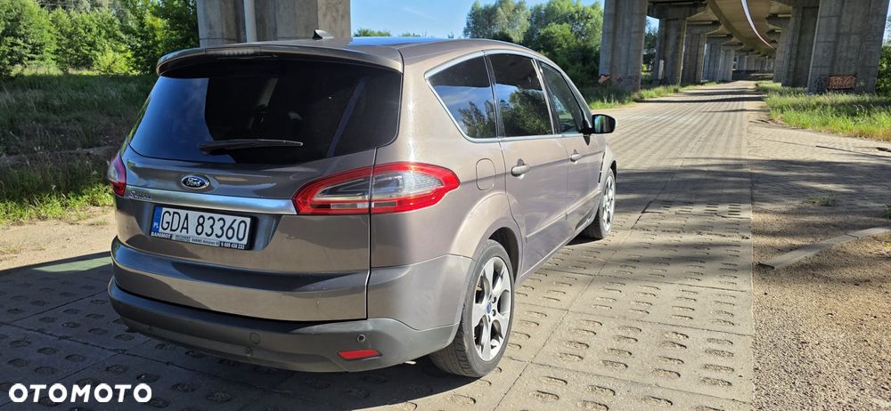 Ford S-Max 2.0 TDCi DPF Titanium - 17