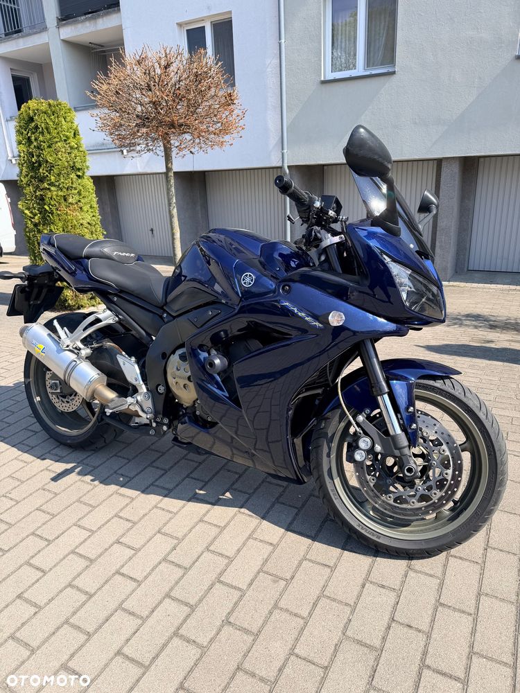 Yamaha FZ - 1