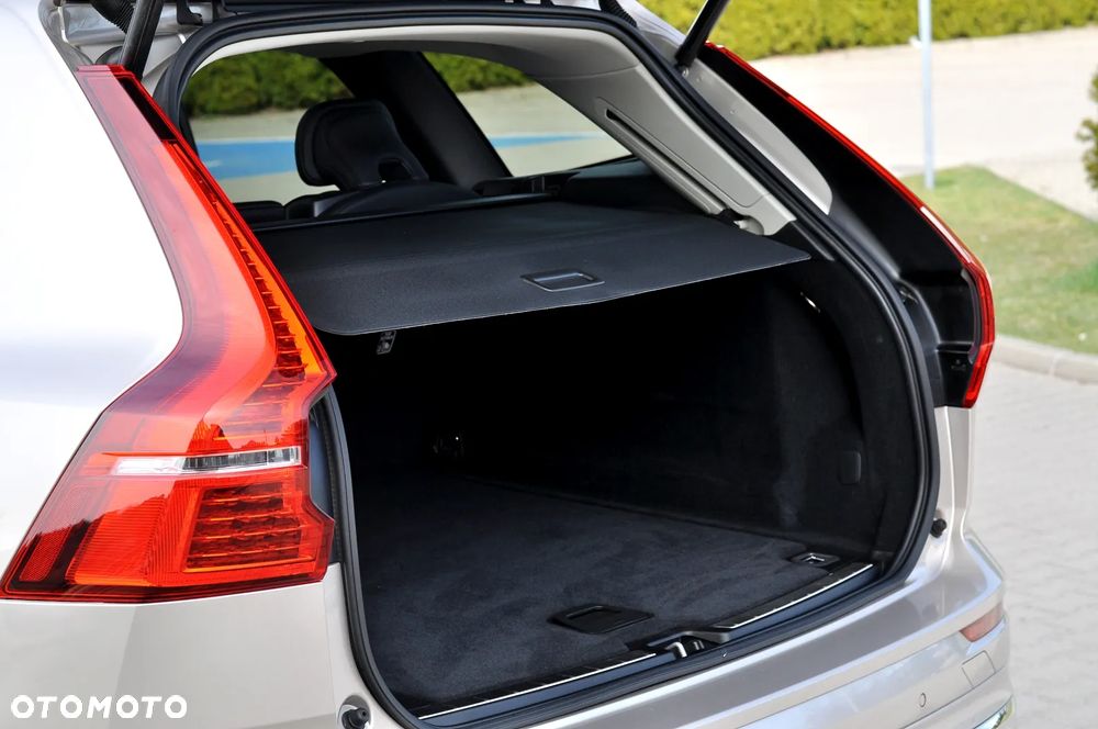 Volvo XC 60 B4 D Geartronic Inscription - 17