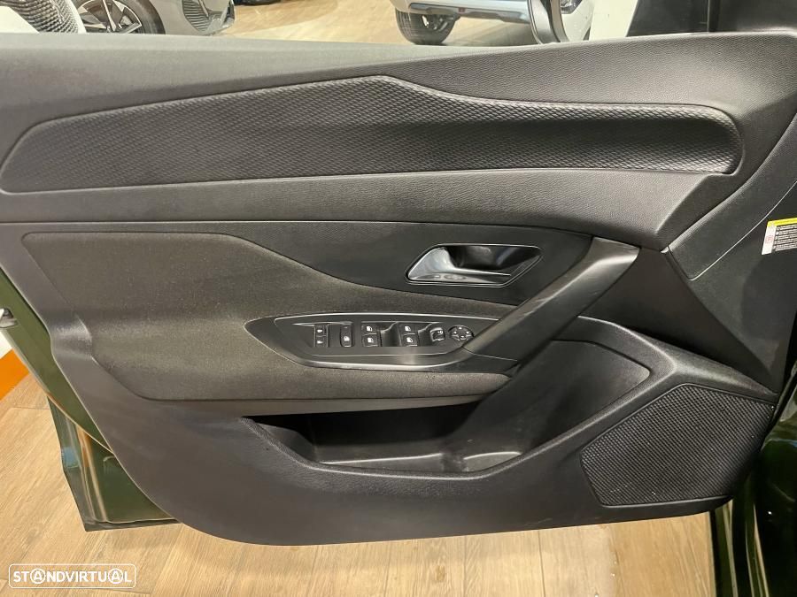 Peugeot 308 PureTech 130 EAT8 Active Pack - 22