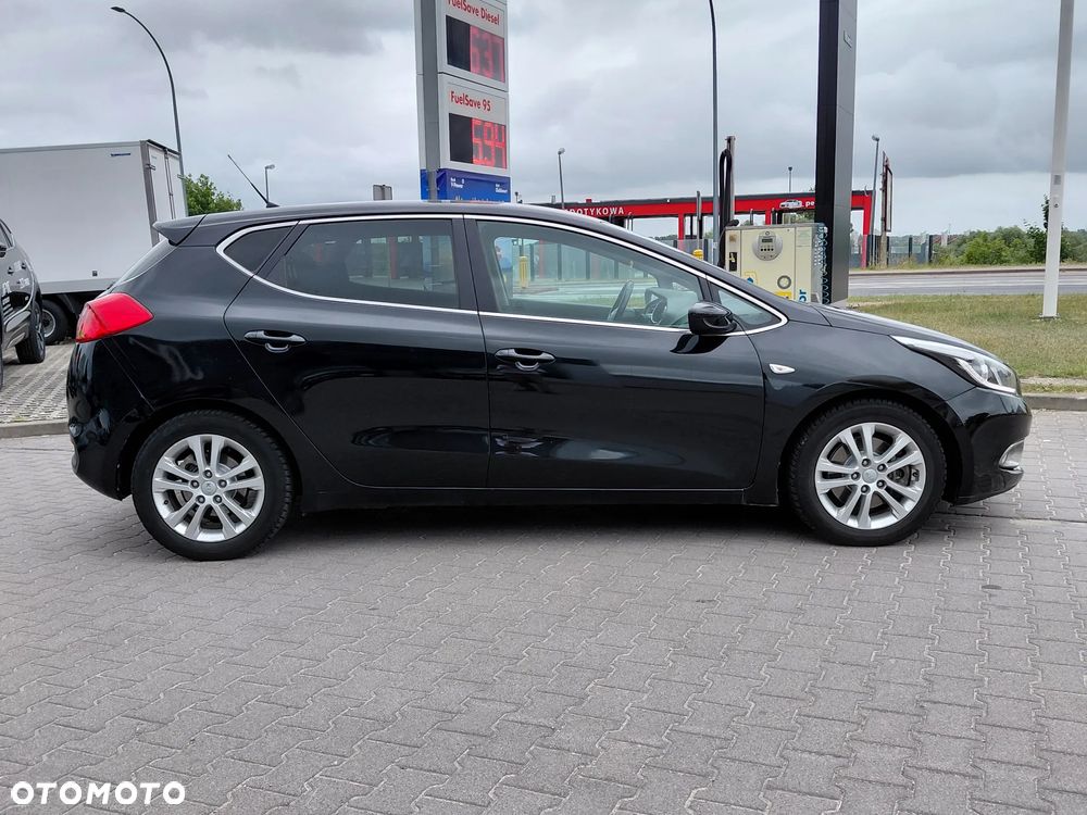 Kia Ceed 1.6 CRDi L - 6
