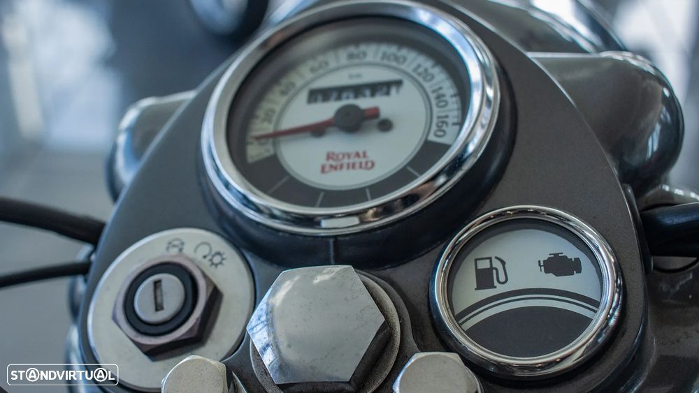 Royal Enfield Classic 500 - 19