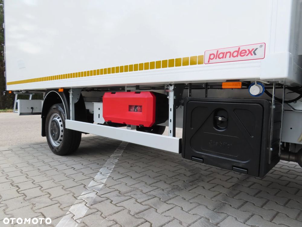 Renault Master 2.3 dCi 163 Km WZMACNIANY Chłodnia -20*C + 30*C Z Izoterma 4.20 Cm 8 Euro Palet Zasilanie V230 Funkcja Grzania Kabina Sypialniana WEBASTO Stan Jak NOWY - 12
