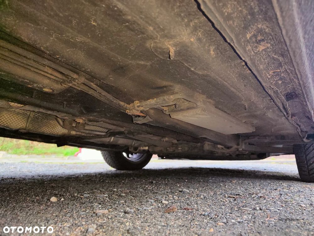 Volkswagen Touran 1.9 TDI - 35