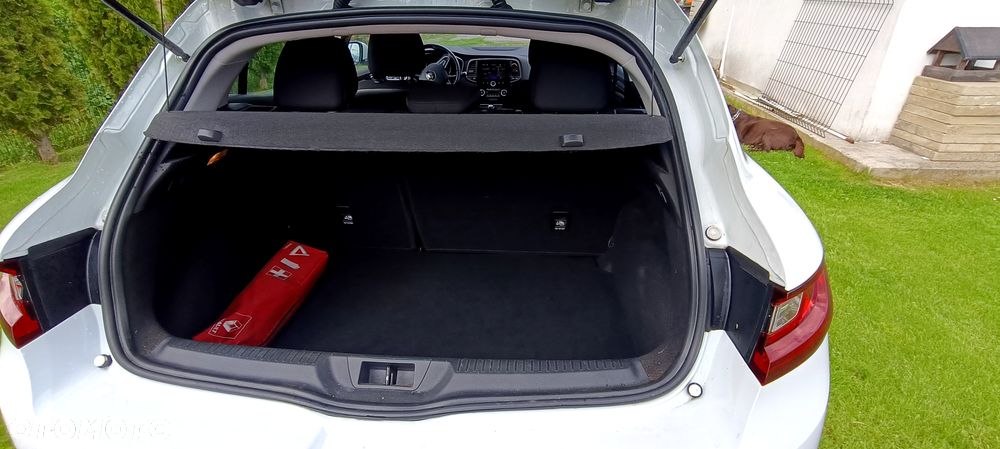 Renault Megane 1.6 SCe Intens - 8