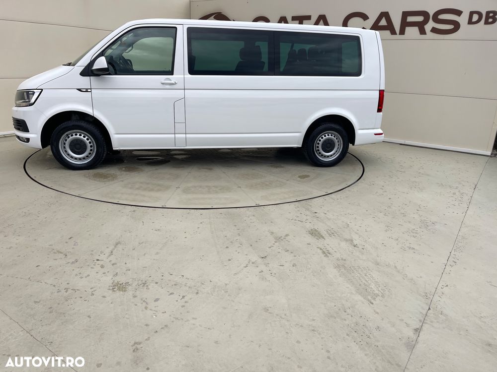 Volkswagen Caravelle LR Comfortline - 7