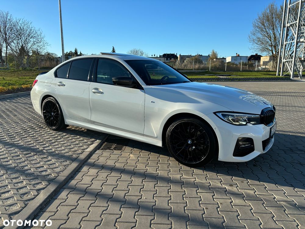 BMW Seria 3 318d M Sport - 2
