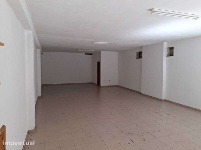 Armazem / Garagem Areal Cima - Grande imagem: 2/7