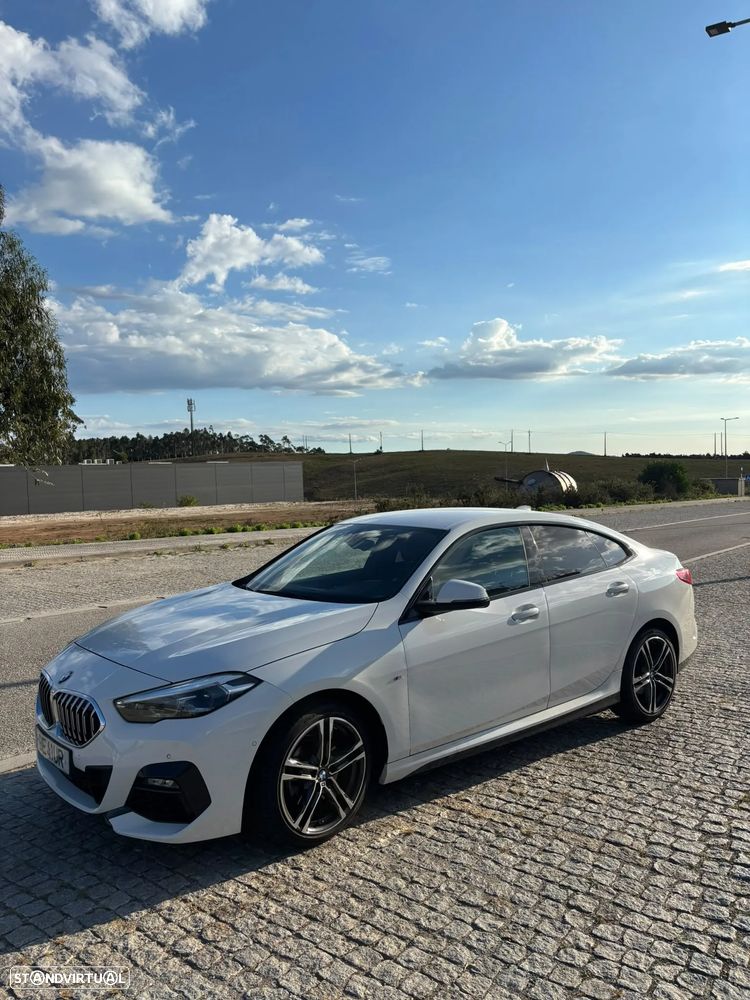 BMW 218 - 1