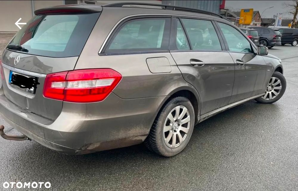 Mercedes-Benz Klasa E 200 CDI BlueEff - 1