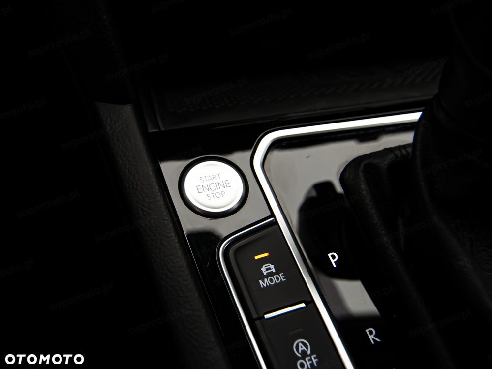 Volkswagen Passat - 21