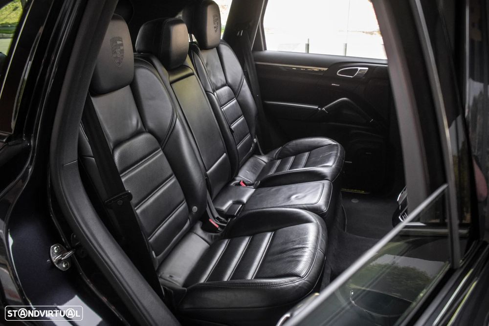 Porsche Cayenne S E-Hybrid - 37