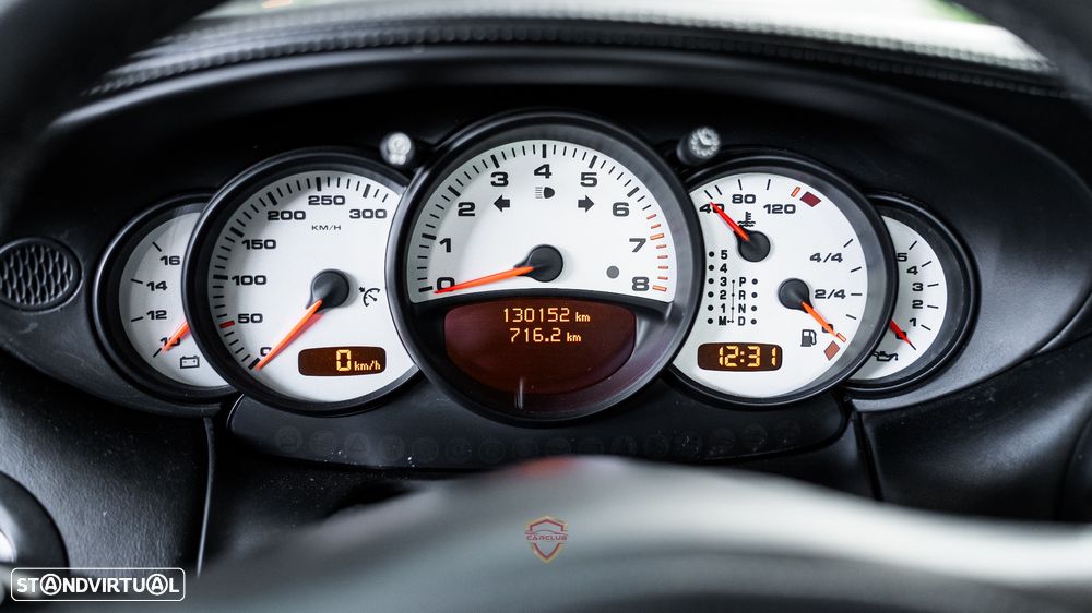 Porsche 911 (996) ver-carrera-coup--turbo - 27