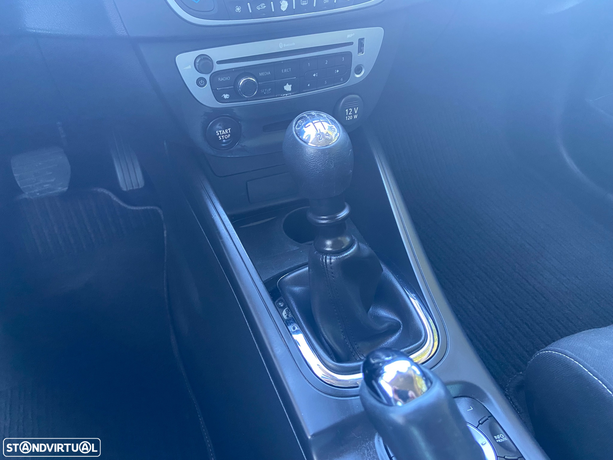 Renault Mégane Sport Tourer 1.5 dCi GT Line - 19