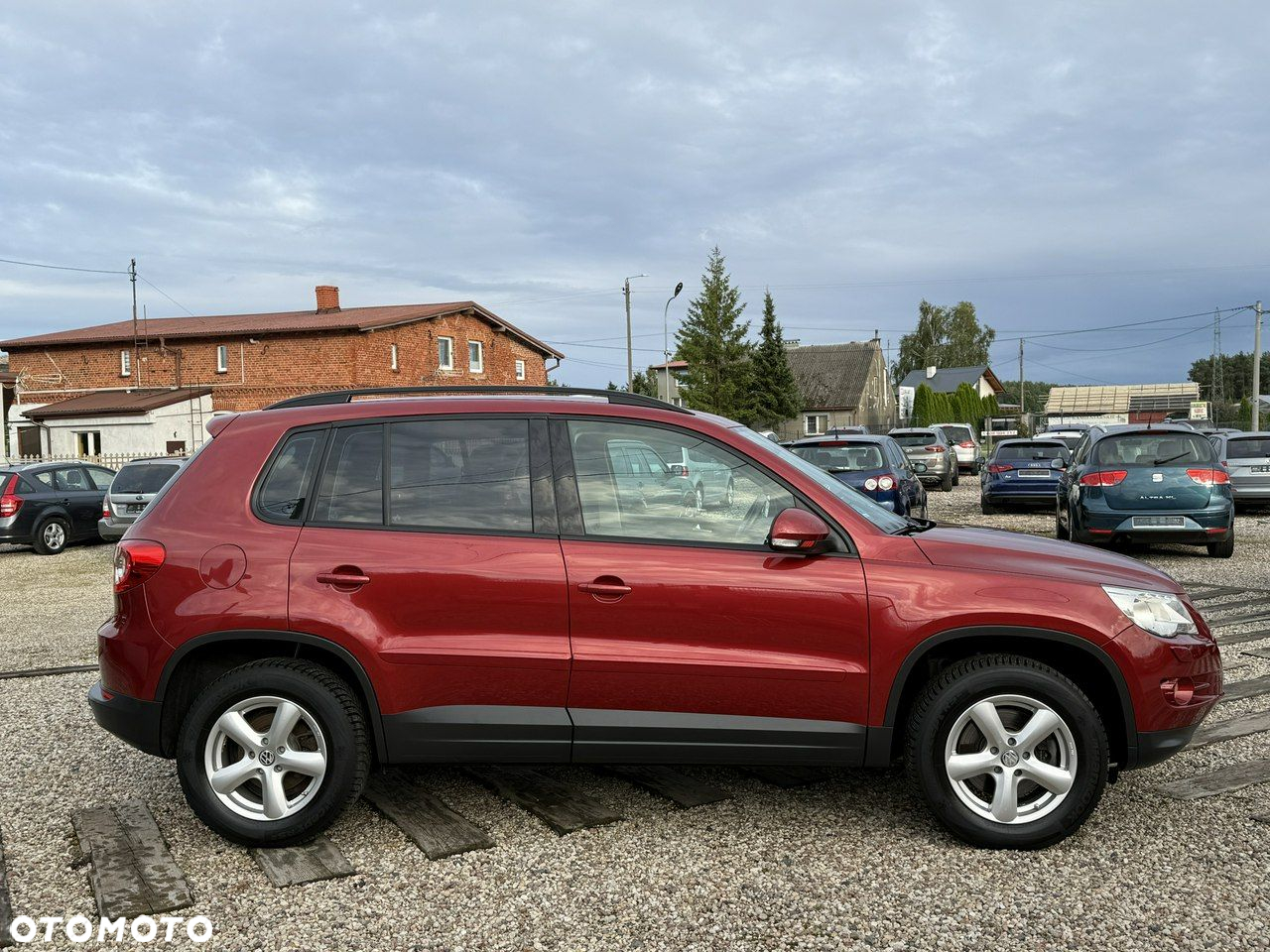 Volkswagen Tiguan - 14