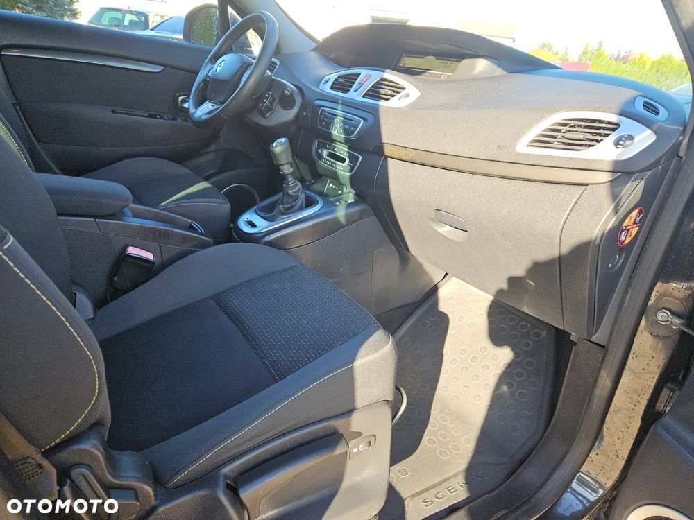 Renault Scenic dCi 160 FAP Luxe - 19