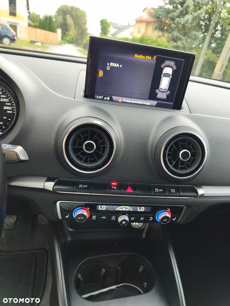 Audi A3 Sportback 35 TFSI S Line - 27
