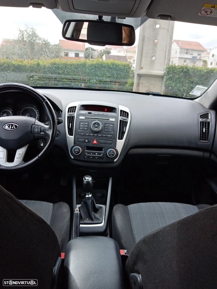Kia Ceed SW - 8
