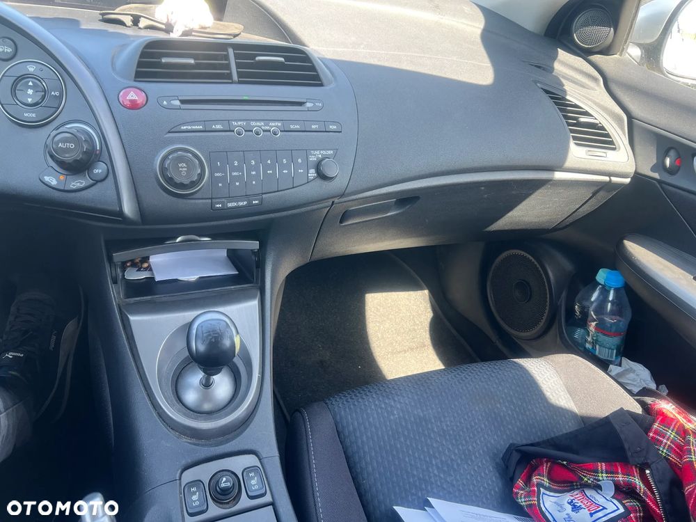 Honda Civic 1.8i-VTEC Sport - 13