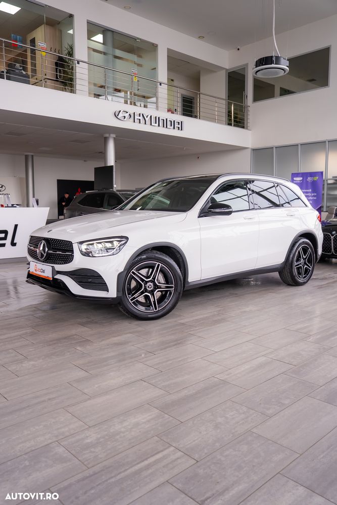 Mercedes-Benz GLC 220 d 4MATIC 9G-TRONIC AMG Line - 9