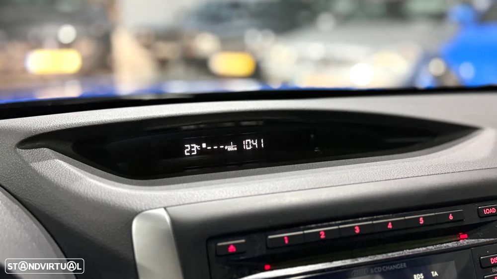 Subaru Impreza 2.5 WRX STi - 28