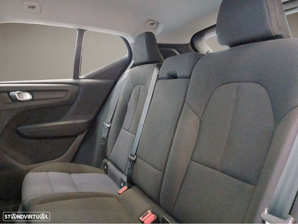 Volvo XC 40 1.5 T2 Momentum - 15
