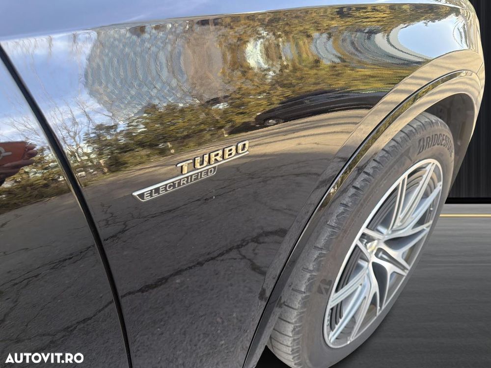 Mercedes-Benz GLC - 30